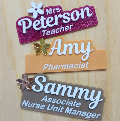 Name Badge (font 3, flower)